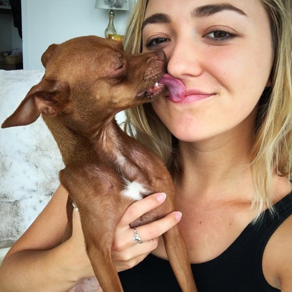 Meet your Posher, Anna - Picture 1 of 1